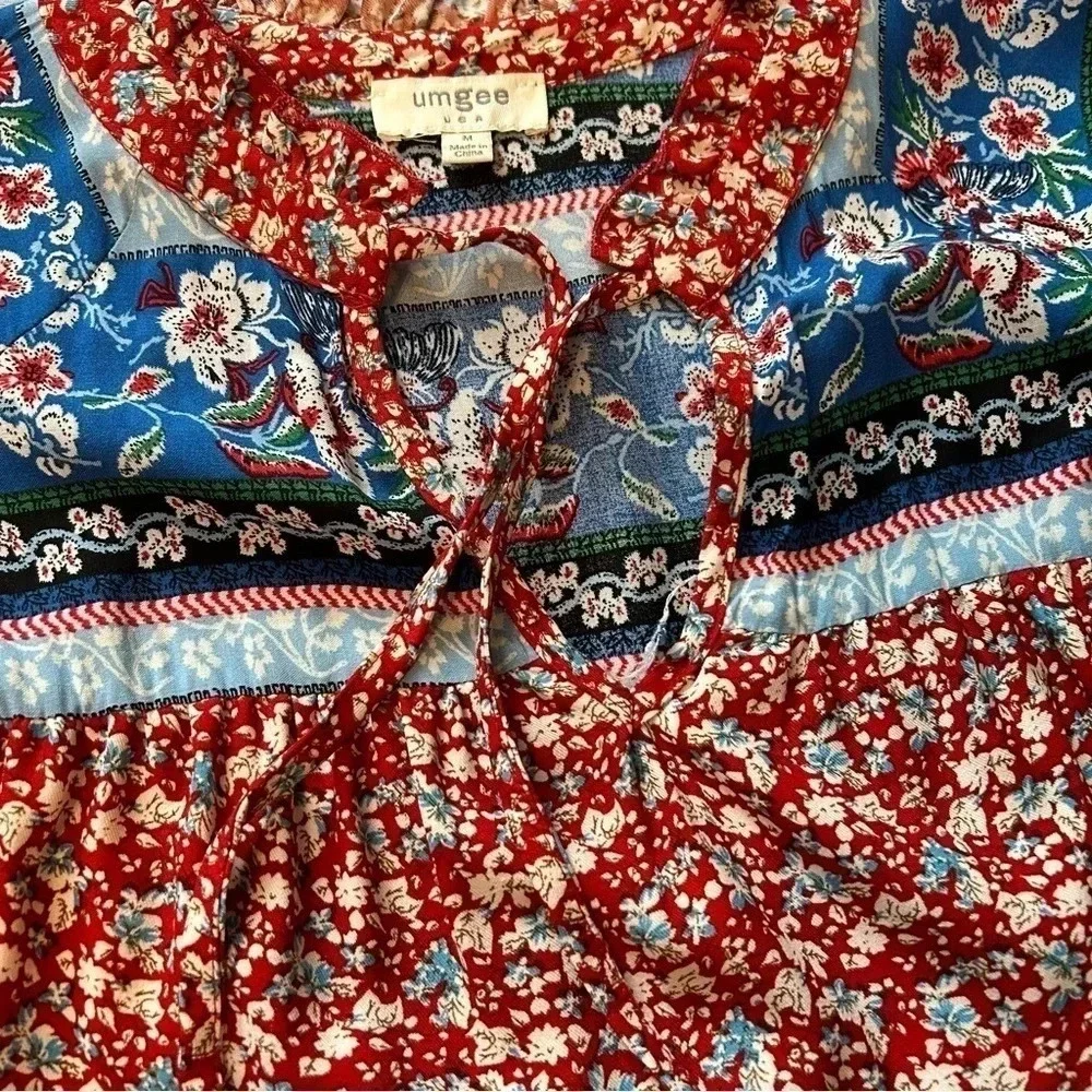 Umgee Tiered Floral Dress Women’s Medium Brick Red Navy‎ EUC
